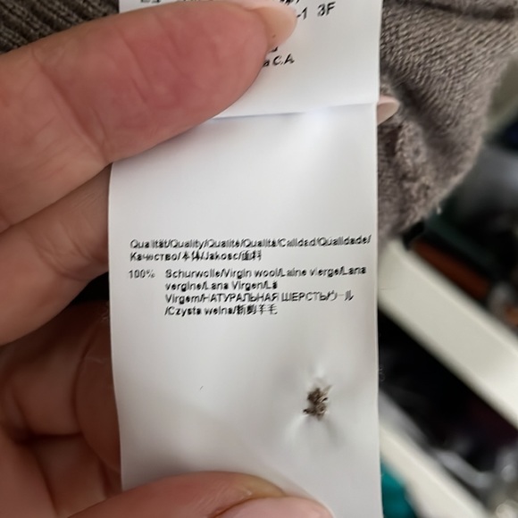 BOSS extra fine merino wool sweater - Picture 4 of 4